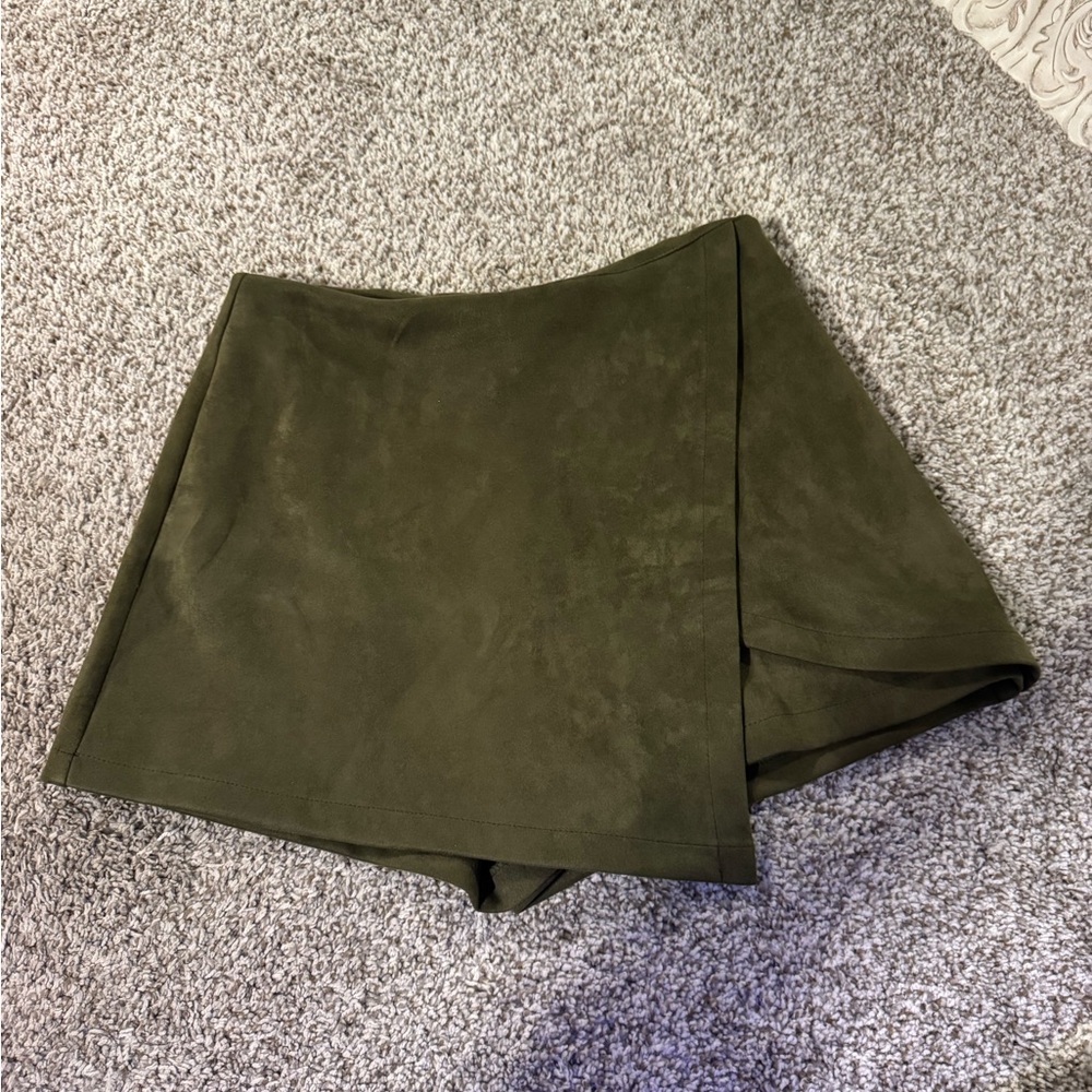 Luxxel Olive Green Mini Skort